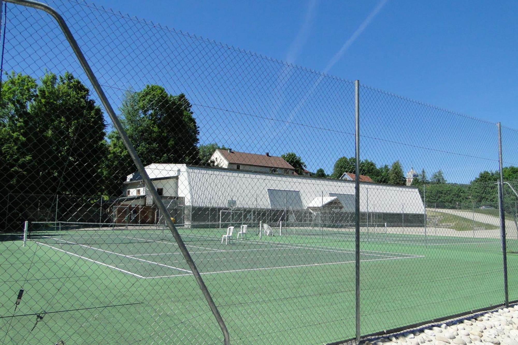 Gite 829 Montagnes Du Jura Avec Spa Et Sauna Classe 3 Etoiles Foncine-le-Haut Exterior photo